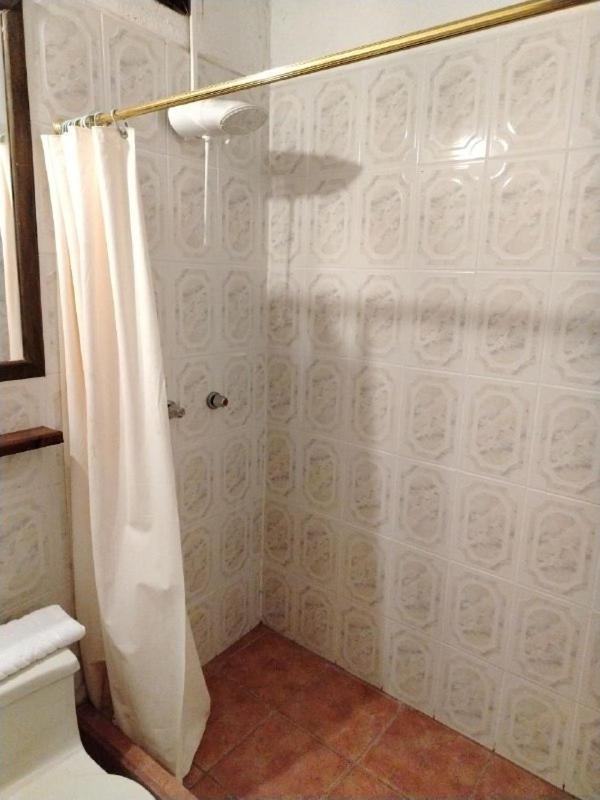 Hosteria Sapos Y Ranas Milpe Bagian luar foto